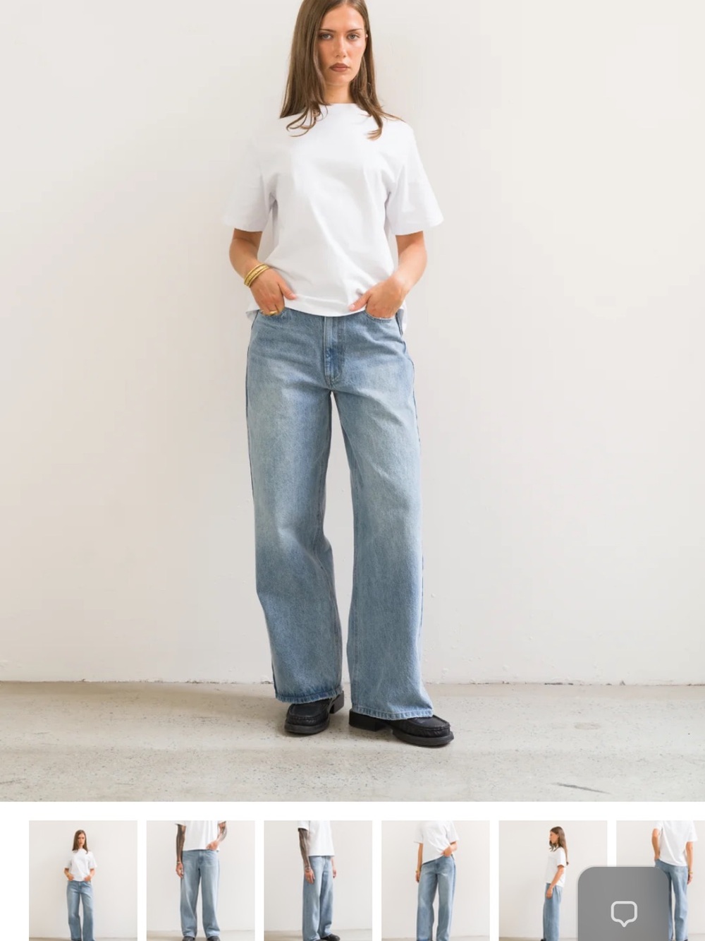 Wide-Leg Women's Jeans in Light Blue